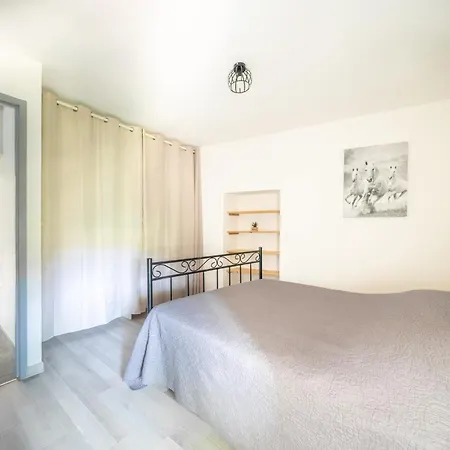 L'authentique - Au Coeur Du Gard Apartamento Pougnadoresse